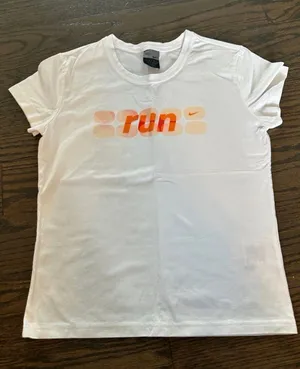 Women’s Nike Run Tee thumbnail 1