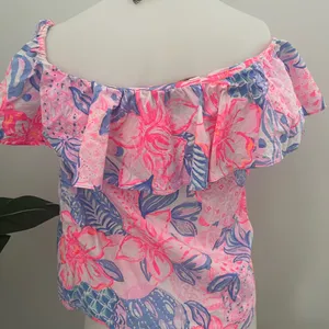 Lilly Pulitzer top thumbnail 3