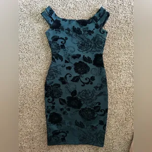 Windsor Green and Black Floral Mini Dress thumbnail 4