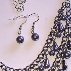 Silver Tone Light Purple Bead Multi-Strand Necklace & Earrings Set thumbnail 3