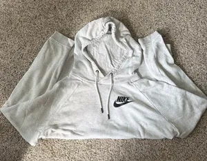 Nike Hoodie Women’s thumbnail 1