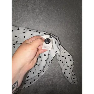 MAEVE‎ Anthro Jourdain Polka Dot Long Sleeve V-Neck Large thumbnail 8