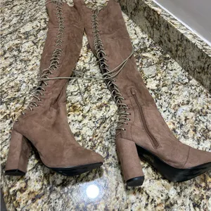 EGO Lace-Up Over-the-Knee Suede Boots in Brown size 4 great condition thumbnail 1