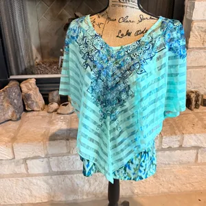Elegant Blue and Green Striped Blouse thumbnail 4