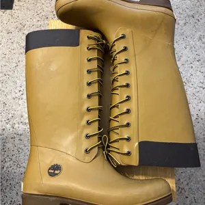 Timberland rubber tall boots size 8 thumbnail 7