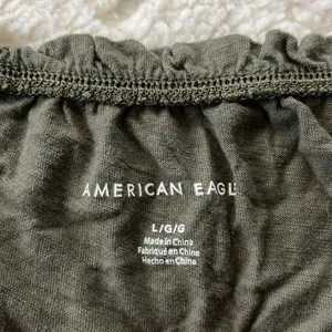 NWT American Eagle Crop Top Size L thumbnail 5