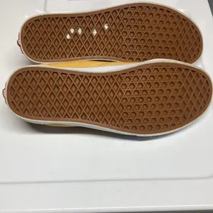 Vans Old Skool Yellow Suede Leather Canvas Women’s Size 10/ Men’s Size 8.5 thumbnail 7