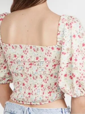 Sokie Collective White Puff Sleeve Greenwich Ditsy Floral Smocked Top Sz M thumbnail 4
