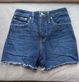 Madewell curve shorts thumbnail 1