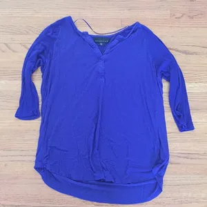Attention blue top thumbnail 1