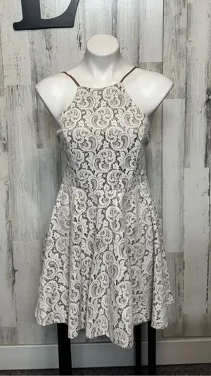 TRAC Ivory Over Mauve Pink Floral Lace Dress Womens Large L Backless Homecoming thumbnail 1