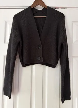 Commense Womens Cropped Cardigan Sweater Gray V-Neck Ribbed Knit‎ XS thumbnail 1