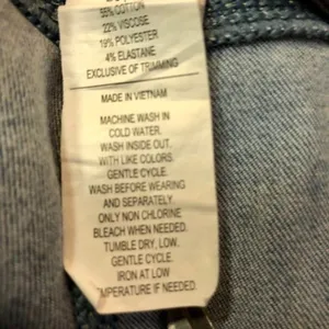 Luxe Denim Crop Jeans L (14-16) Used thumbnail 10