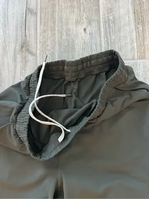 Vuori Boyfriend Sweatpants Size Small Kale Like New thumbnail 8