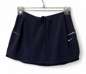 Women's Nike Dri-Fit Golf/Tennis Pickle Ball Mini Skirt Size M Built in Shorts thumbnail 2