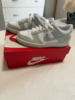 Nike Dunk Low Sneakers thumbnail 3