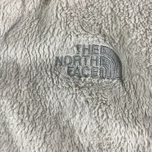 The North Face Jacket Womens Small White Full Zip Fuzzy Osito‎ Sweater Ladies thumbnail 3