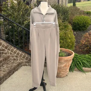 Avia So soft comfy Sweatsuit Sweatshirt Matching Pants Set Women’s Medium Taupe thumbnail 4