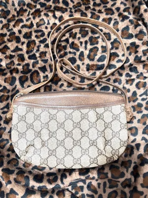Gucci Limited Edition Vintage Original GG Monogram Canvas Crossbody Bag Small thumbnail 2