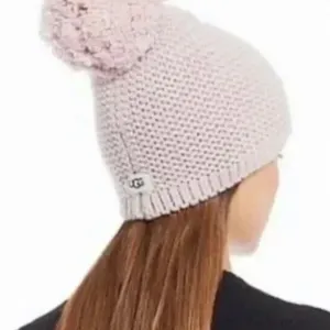 UGG‎ Chunky Crystal Pink Knit Beanie with Pom-Pom O/S thumbnail 7