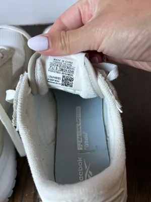 Women’s Reebok Suede Comfort Foot Bed Ortholite Off-White Athletic Shoes, size 7.5 thumbnail 5