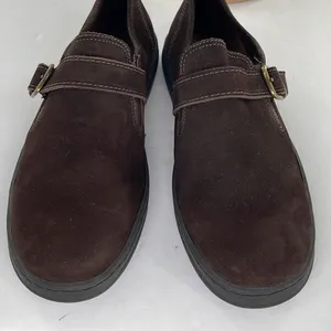 Azalea size 6 brown suede loafers thumbnail 1
