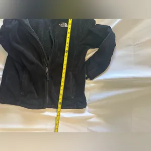 The North Face Charcoal Fleece Jacket thumbnail 4