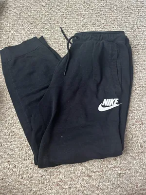 Nike Joggers thumbnail 1