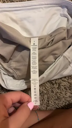 Lululemon Shorts thumbnail 6