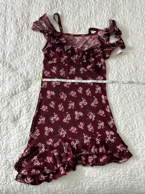 NWT Sensual Fit Burgundy Floral Ruffle Cold-Shoulder Mini Dress thumbnail 6