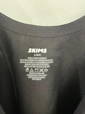 Skims Body Plunge Bodysuit Onyx Large NWT SOLD OUT thumbnail 6