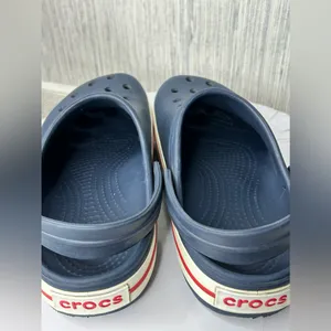 Crocs Unisex Navy Blue With Red & White Trim Clog Women’s Size 8 men’s Sz 6 thumbnail 5