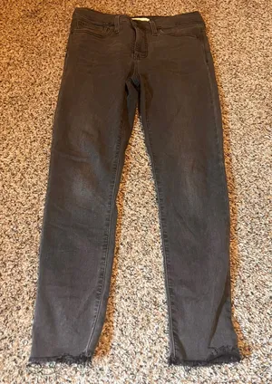 Madewell 9 Inch Mid Rise‎ Skinny Jeans Women's Size 28 Black Frayed Hem thumbnail 1