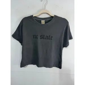 The Montauk Tee NC State Rhinestone Women's Large Crop Gray T-Shirt Wolfpack New thumbnail 6