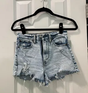 Abercrombie High-Rise Mom Shorts thumbnail 1
