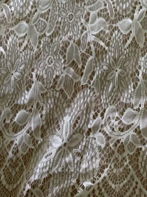 Cream lace top BKE size med thumbnail 9