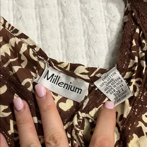 Brown Floral Tank Top Size L thumbnail 2
