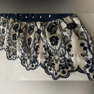 Elegant Navy Blue and White Polka Dot Lace Trim Top Size XS thumbnail 4