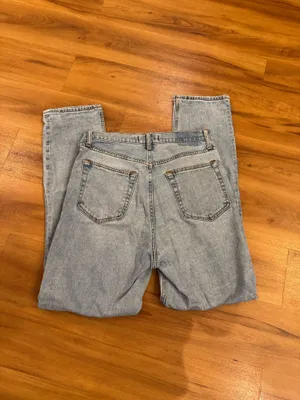 Abercrombie High-Rise Jeans Ultra thumbnail 2