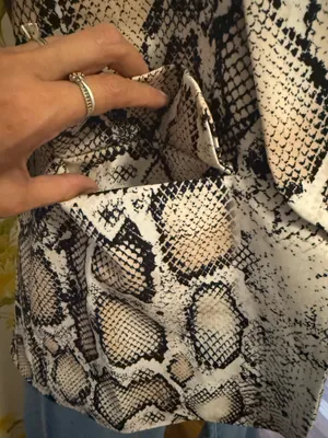 NWT Snake print 3/4 sleeve blazer size L Size L thumbnail 7