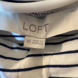 LOFT Turtleneck‎ Striped Top Size XS White Navy Blue NWT thumbnail 3