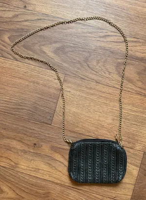 Crossbody purse Black thumbnail 1