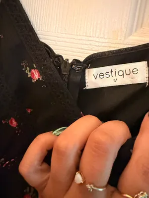 Vestique Floral maxi dress thumbnail 2