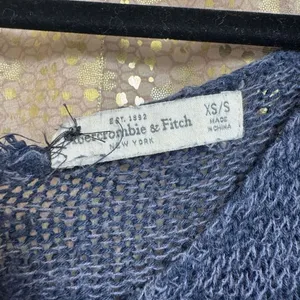 Vintage Abercrombie & Fitch Navy Blue Knit Distressed Boho Grunge Sweater XS/S thumbnail 3