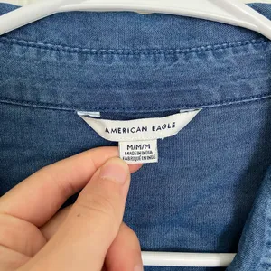NWOT | American Eagle‎ women’s denim button-front dress — medium thumbnail 3