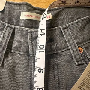 NWT Levi’s low pro faded black splatter straight 28 thumbnail 4