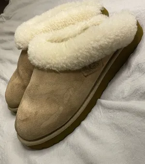 UGG tan & cream slippers #cozy #comfort women size 9 thumbnail 1