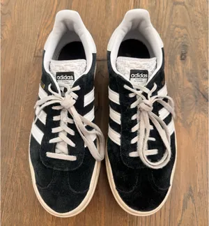 Adidas Gazelle Sneakers thumbnail 2