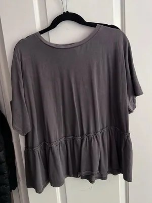 peplum too thumbnail 4
