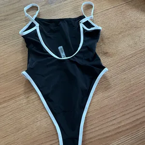 Frankie’s bikinis one piece thumbnail 4